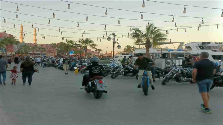 200 دراجة نارية تصل إلى الغردقة للمشاركة في رالي البحر الأحمر