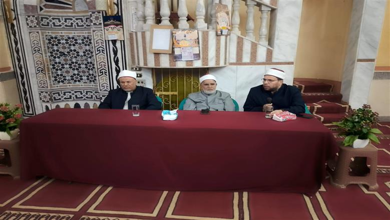 ندوة للتوعية بالحفاظ على البيئة بأحد مساجد الفيوم