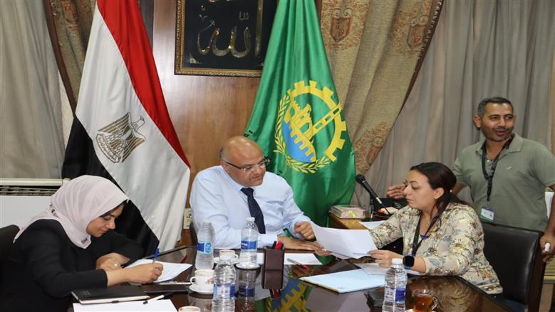 لقاء محافظ القليوبية