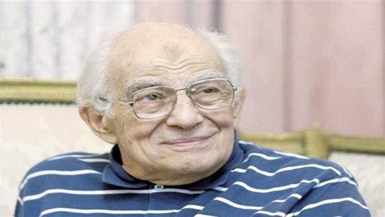 رشوان توفيق يطمئن جمهوره بعد شائعة وفاته: «أنا بخير.. وأجريت عملية في عيني»