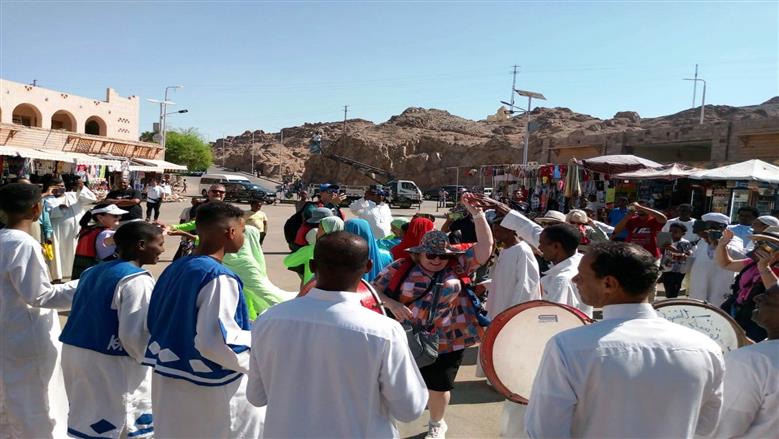 مهرجان تعامد الشمس في أسوان 