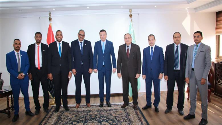 وزير الزراعةمع نظيره السودانى