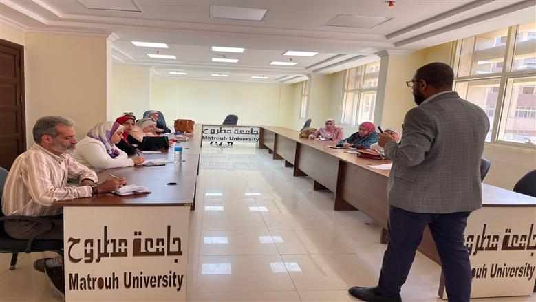 خلال فعاليات تدريب حائزة التميز في جامعة مطروح