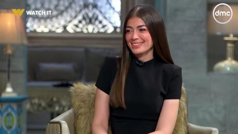 «اخترته من 3 سنين».. ليلى زاهر تكشف كواليس تصميم فستان زفافها