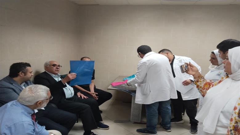 «الصحة» تنظم قافلة طبية بمستشفى العجوزة بمشاركة الخبير العالمي كريم أبو المجد
