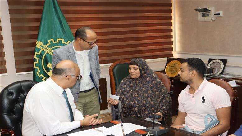لقاء محافظ القليوبية