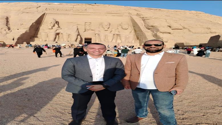 نائب محافظ أسوان يقدم الشكر لـــ جريدة