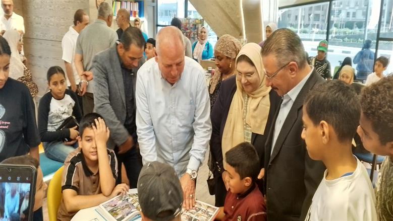محافظ القاهرة: مكتبة «اقرأ نون السحار» تقدم خدمة القراءة المجانية