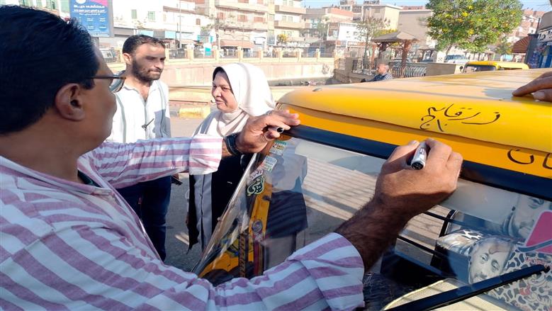 «الأجرة بـ10 جنيهات».. رئيس مدينة تلا يعلن تسعيرة التوك توك في المنوفية