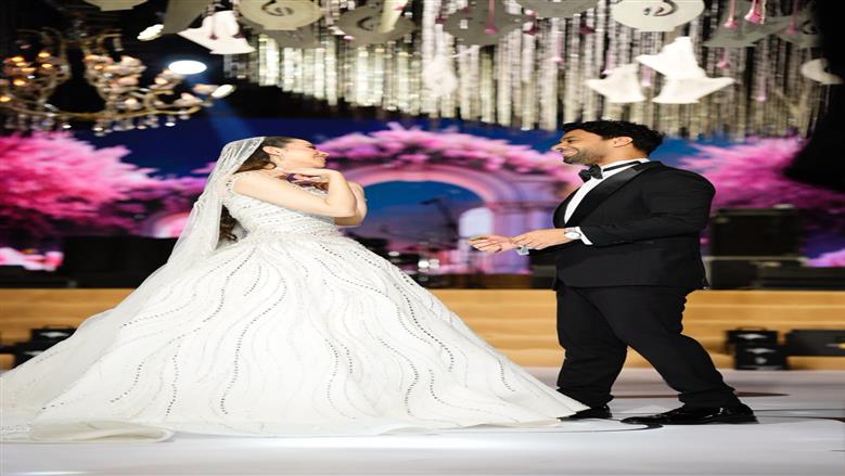 فيديو يوثق اللحظات الأولى من حفل زفاف المطرب أحمد جمال