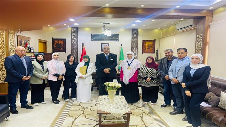 تكريم ابنتا القليوبية الفائزتين بتحدي القراءة 