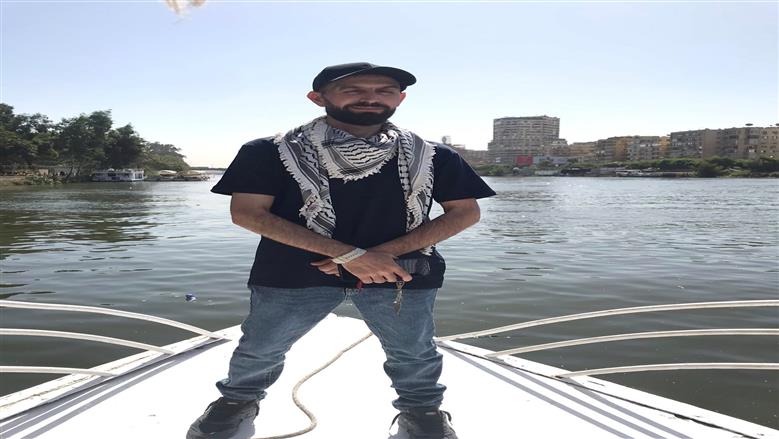 23 عاما بسجون الاحتلال الإسرائيلي.. أصغر أسير يُحكم عليه بالمؤبد لـ«الوطن»: حصلت على الماجستير سرا |عاجل