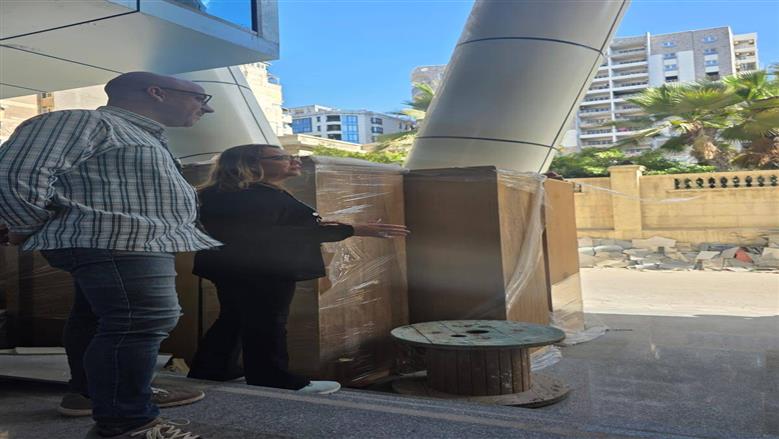 خلال متابعة رئيس أكاديمية الفنون في الإسكندرية اعمال التشطيبات النهائية والتجهيزات للإفتتاح