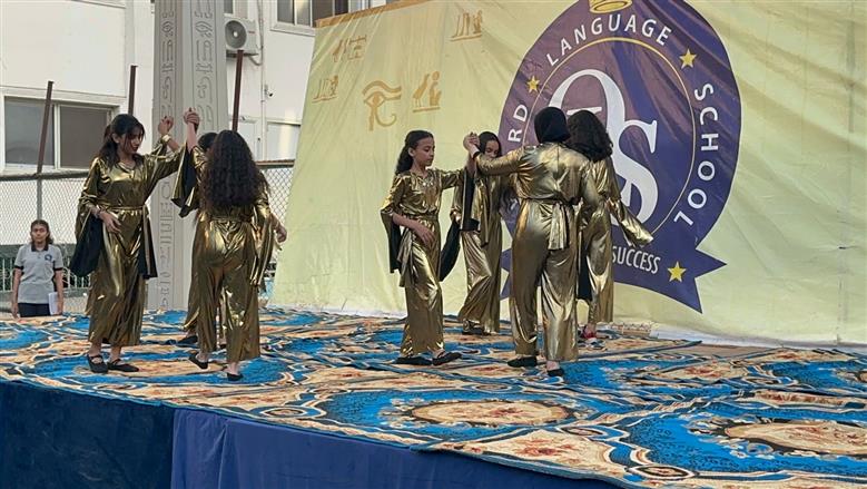 عروض فرعونية.. مدراس الغربية تحتفل بافتتاح المتحف المصري الكبير