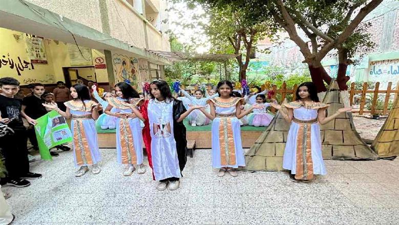 مدارس أسيوط تحتفل افتتاح المتحف المصري الكبير بعروض فنية ومعارض تراثية تجسد عظمة الحضارة المصرية