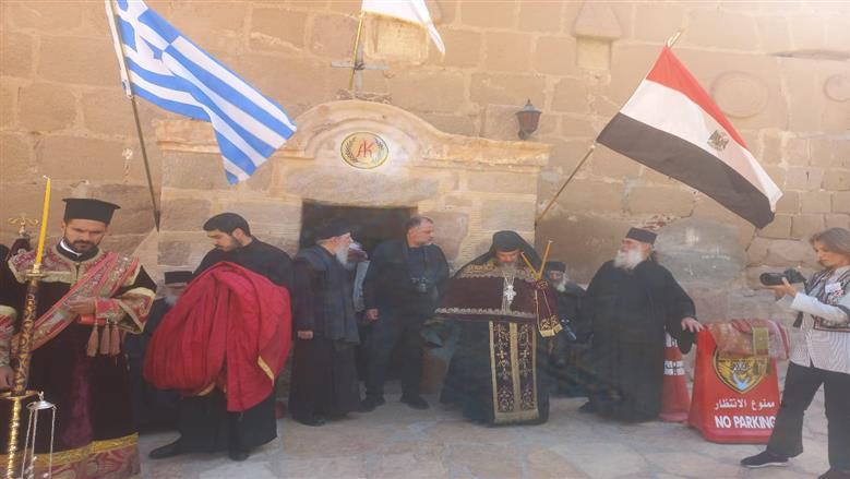 تجليس الأنبا سيميون بابادوبولوس مطرانا لدير سانت كاترين ورئيسا لأساقفة سيناء للروم الارثوذكس