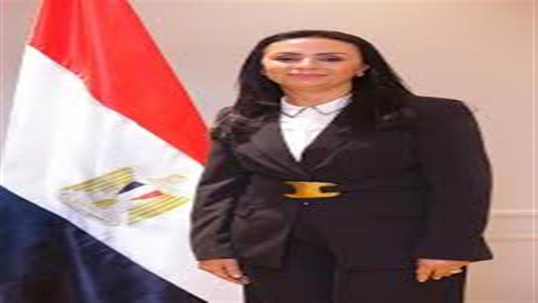 وزيرة التضامن تتلقى تقريرا عن جهود الاستجابة لارتفاع منسوب نهر النيل بقرى المنوفية
