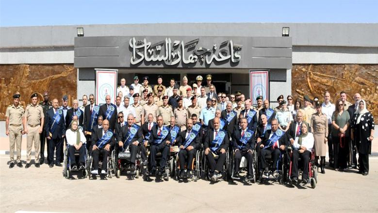 القوات المسلحة تنظم معرضاً فنياً لإبداعات المحاربين القدماء بمناسبة الإحتفال بذكرى إنتصارات أكتوبر المجيدة
