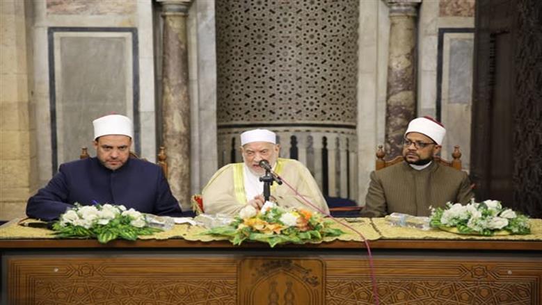 أحمد عمر هاشم