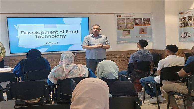 رئيس جامعة سمنود التكنولوجية للطلاب: «المستقبل لكم.. ومصر تنتظركم»