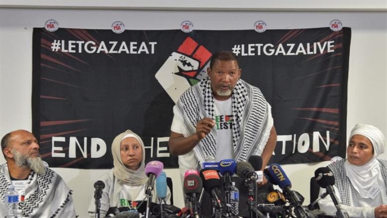 تقييد ومنصة وعرض مخجل.. حفيد مانديلا يروي تفاصيل 6 أيام قضاها في سجون الاحتلال الإسرائيلي |عاجل