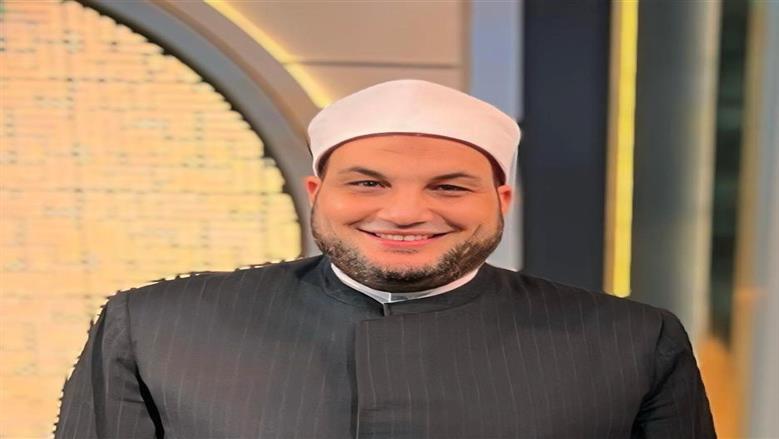 رد قاطع على تحريم التشبيه بالفراعنة بعد تريند تركيب الصور.. أمين سر «دينية الشيوخ» يرد