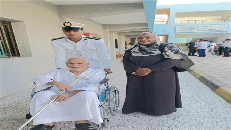 السيدات وكبار السن في صدارة الساعات الأولى من المشهد الانتخابي بالمحافظات