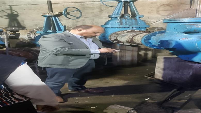 رئيس مياه الشرب والصرف الصحي بالقناة 