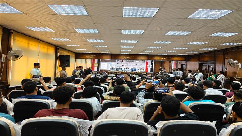 ندوة مجلة الأزهر تدعو الطلاب لحماية اللغة العربية الفصحى وإحيائها
