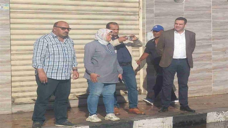 سحب مياه الأمطار من شوارع بورسعيد 