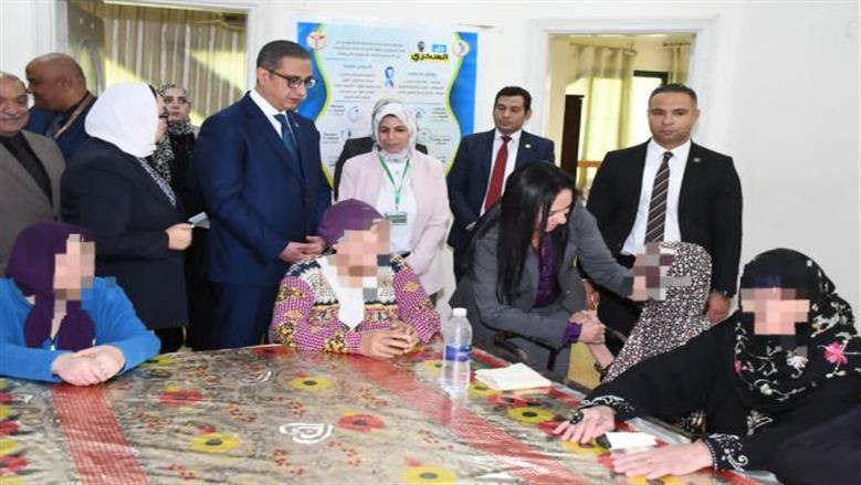 وزيرة التضامن تزور دار أبو بكر للمسنين بالفيوم