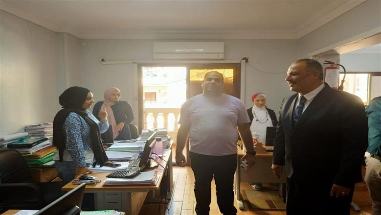 رئيس مياه الشرب والصرف الصحى بالقناة