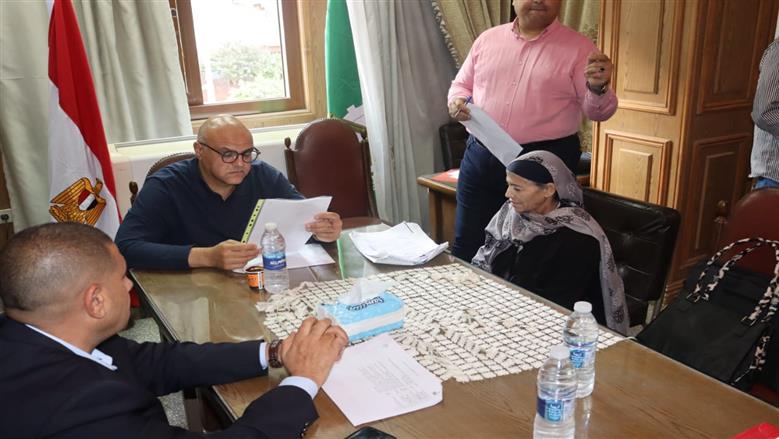 لقاء محافظ القليوبية