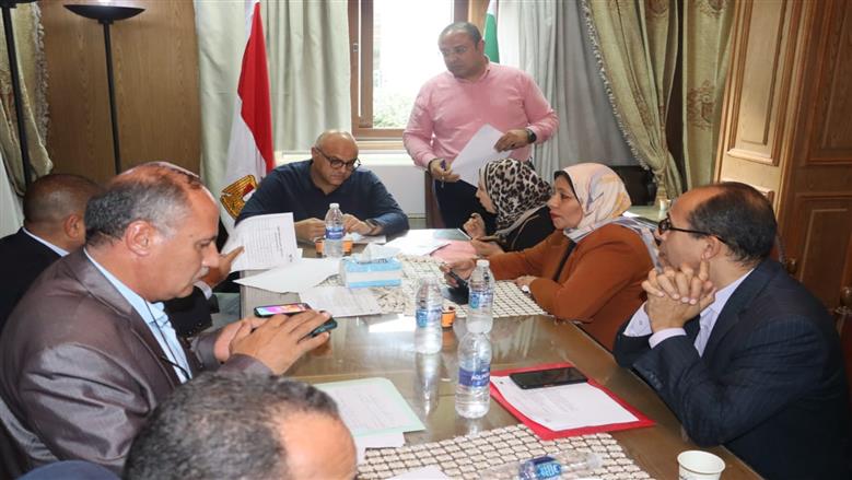 لقاء محافظ القليوبية