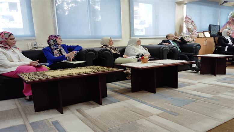صحة الفيوم تناقش تطوير العمل في قطاع الطب العلاجي