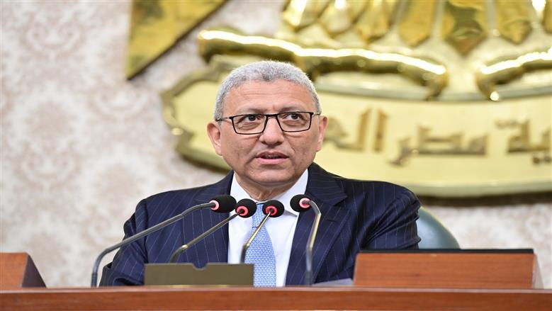 إحالة 4 مشروعات قوانين «مالية» إلى «موازنة النواب».. ماذا فيها؟