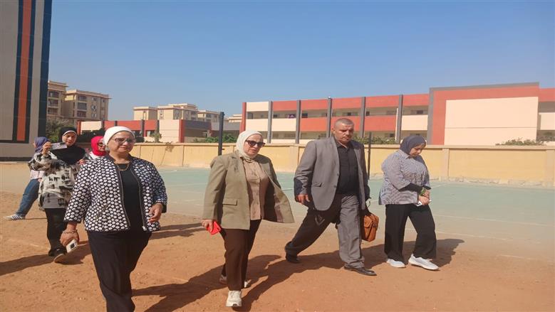 جولة على المدارس