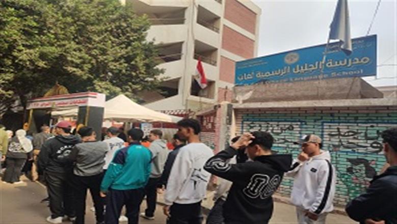 إقبال كثيف من الشباب في أول أيام التصويت بانتخابات النواب بالزيتون 