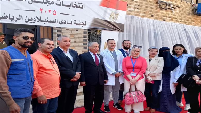 اللواء أحمد العوضي يدلي بصوته في انتخابات مجلس النواب 2025 بالدقهلية