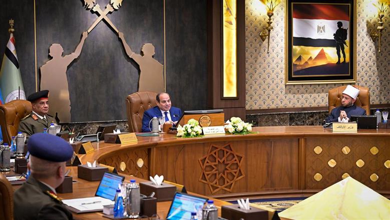 الرئيس السيسي خلال حضور ه اختبارات الهيئة للكليات العسكرية
