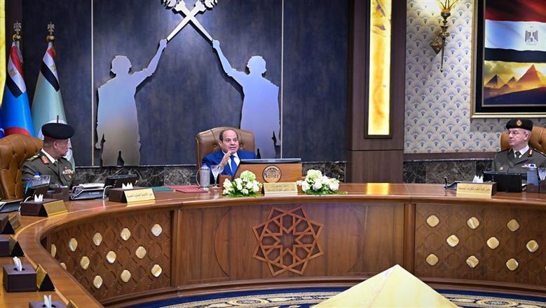 الرئيس السيسي خلال حضور ه اختبارات الهيئة للكليات العسكرية