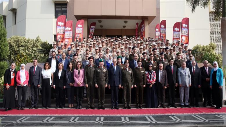 تخريج الدورة الأولى من برنامج التدريب المكثف للمجندين في مجال التعهيد