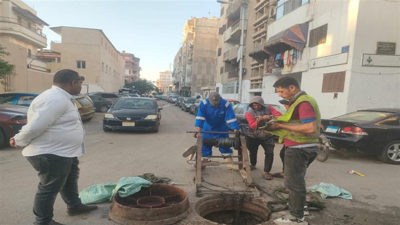اصلاح كسر مفاجئ في خط المياه