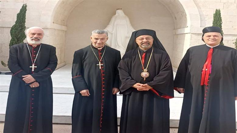 الأنبا إبراهيم إسحق يصل لبنان للمشاركة في زيارة البابا لاون الرابع عشر