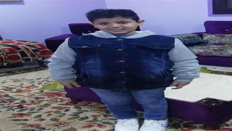 «قوة السوشيال ميديا».. طفل يعيد خاتما ذهبيا إلى صاحبته بمنشور عبر «فيس بوك»