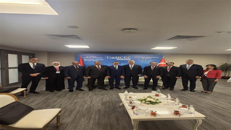 وزير الاستثمار والتجارة الخارجية يبحث مع وزير التجارة التركي تعزيز التبادل التجاري إلى 15 مليار دولار خلال السنوات المقبلة وتعميق الشراكة الاستثمارية