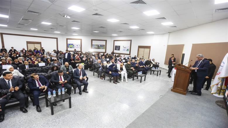 بحضور مئات الباحثين والطلاب .. الجامعة المصرية الصينية تحتفل باليوم العالمي لنظم المعلومات الجغرافية