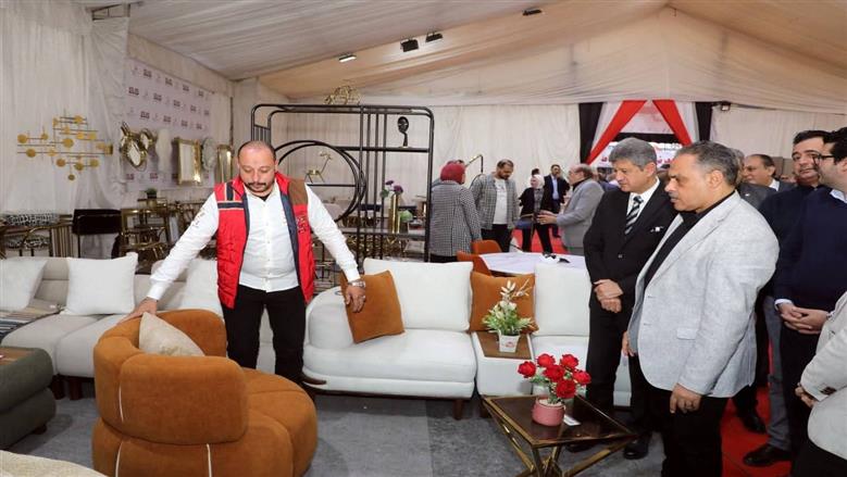 محافظ الشرقية يفتتح معرض “أوكازيون دمياط للأثاث” بالزقازيق