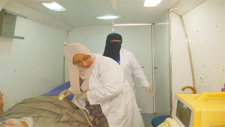 الكشف على 1500 مواطن خلال قافلتين طبيتين في الزقازيق وأبوكبير