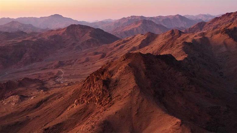 بقعة لا يدخلها الدجال.. المفتي يكشف الأسرار الخمسة لاصطفاء جبل الطور بالتجلي